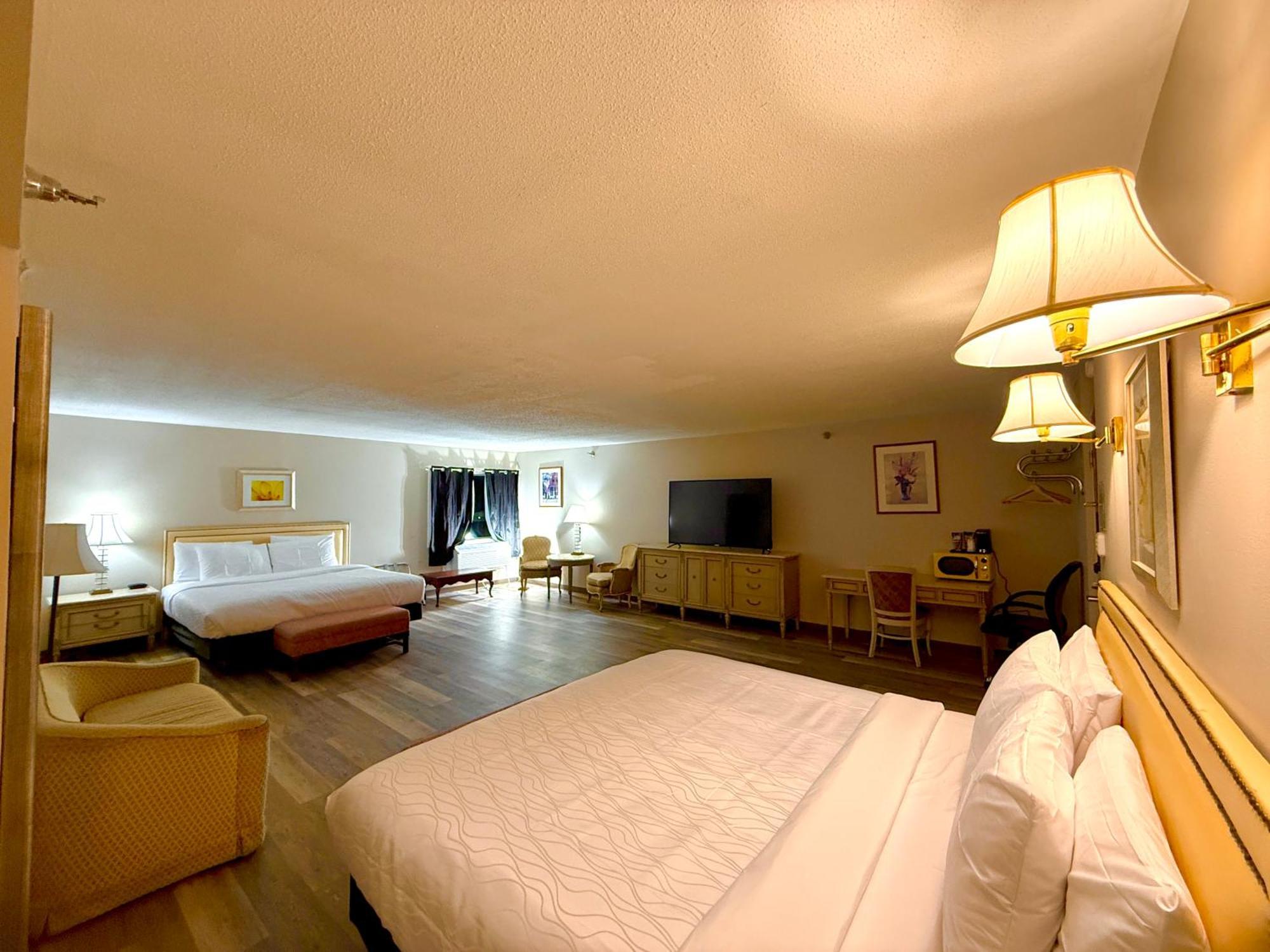 Presque Isle Hotel Buitenkant foto